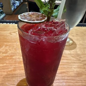 Koko Head Cafe - Drop The Beet - Breakfast & Brunch Near Me - Honolulu, Hawaii