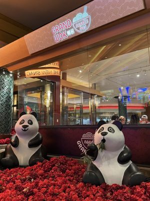 Grand Wok Noodle Bar by null