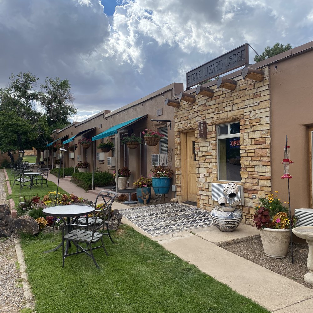 Stone Lizard Lodge - After (2021) - Hotels Near Me - Blanding, Utah