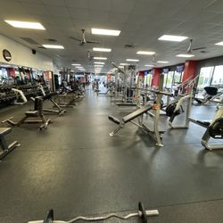 Riviera Fitness Center - Gym
