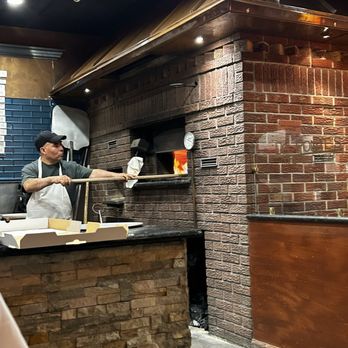Del Ponte's Coal Fired Pizza - Brick oven pizza - Pizza Near Me - Bradley Beach, New Jersey Del Ponte's Coal Fired Pizza - Brick oven pizza - Pizza Near Me - Bradley Beach, New Jersey