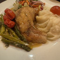 Pan Seared Red Snapper (filet) Pan Seared Red Snapper (filet) Pan Seared Red Snapper (filet) Pan Seared Red Snapper (filet)