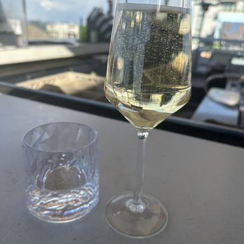 Skysill Rooftop Lounge - After 35/40 min I was able to order my desired cocktails - Lounges Near Me - Tempe, Arizona