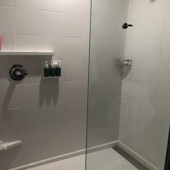 Courtyard by Marriott Rapid City - Huge shower - Hotels Near Me - Box Elder, South Dakota Courtyard by Marriott Rapid City - Huge shower - Hotels Near Me - Box Elder, South Dakota