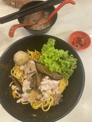 24 Hrs Ming Fa Fishball Noodles (Upper Thomson) by null