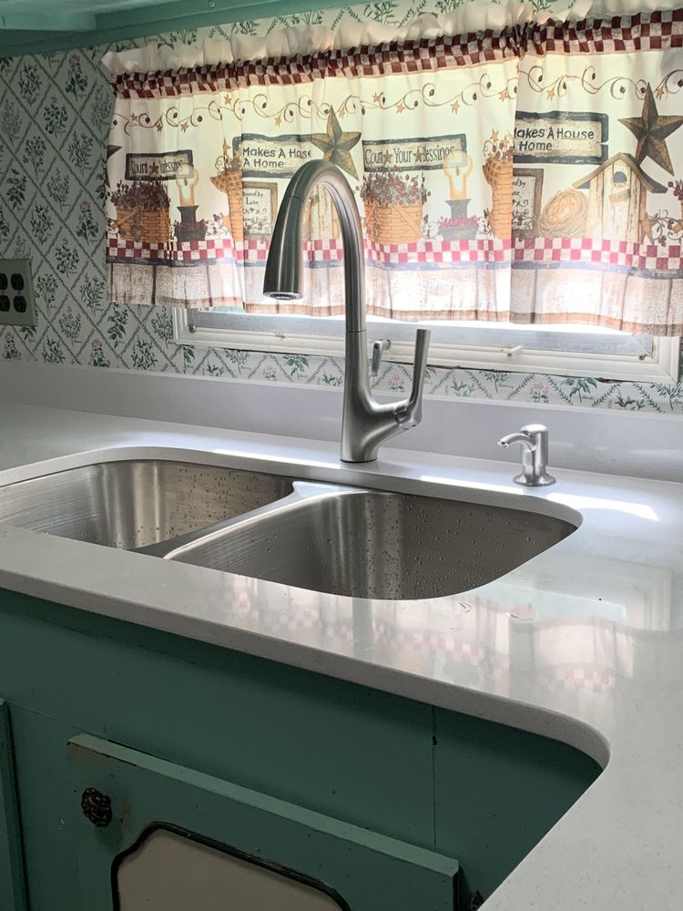 Slide of Royal Flush Plumbing & Heating