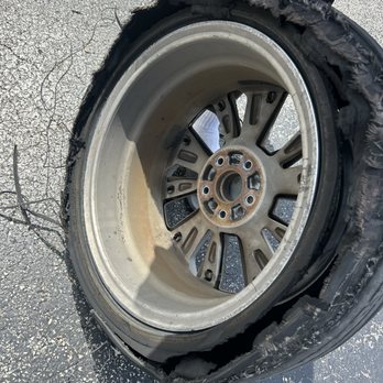 Mobile Tire Service - Tires Near Me - Boynton Beach, Florida Mobile Tire Service - Tires Near Me - Boynton Beach, Florida