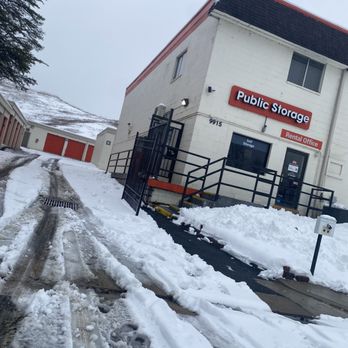 Public Storage - 2/12/2025. Snow removal does not exist at this location. - Self Storage Near Me - Lorton, Virginia