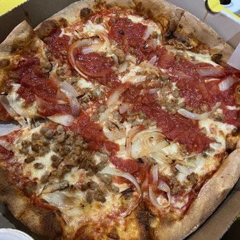 Down North Pizza - Pizza Near Me - Philadelphia, Pennsylvania