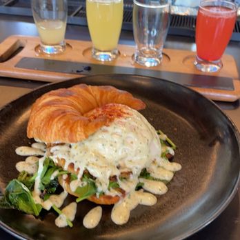Breakfast Bitch - Breakfast & Brunch Near Me - Phoenix, Arizona Breakfast Bitch - Breakfast & Brunch Near Me - Phoenix, Arizona