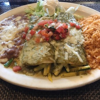 Elvira's Mexican Grill - From the vegetarian option. Green sauce Spinach Enchiladas - Mexican Near Me - Upland, California