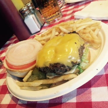 Quatman Cafe - Burgers Near Me - Norwood, Ohio Quatman Cafe - Burgers Near Me - Norwood, Ohio