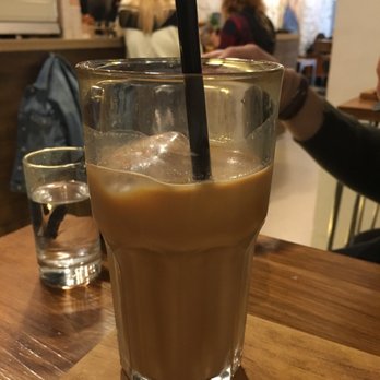 Old Town Coffee - Iced latte - Coffee & Tea Near Me - Donostia / San Sebastián, SS Old Town Coffee - Iced latte - Coffee & Tea Near Me - Donostia / San Sebastián, SS