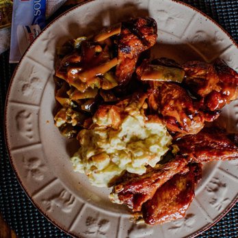 Buddy's Bar-B-Q - Sevierville - Wing dinner with potato salad. - Barbeque Near Me - Sevierville, Tennessee