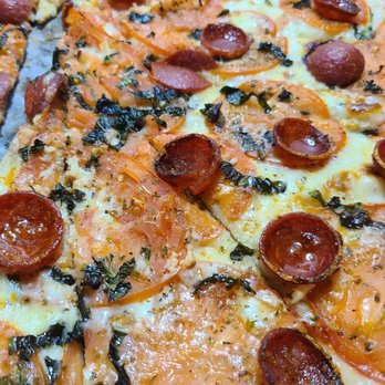 Sally's Apizza - Pizza Near Me - Fairfield, Connecticut