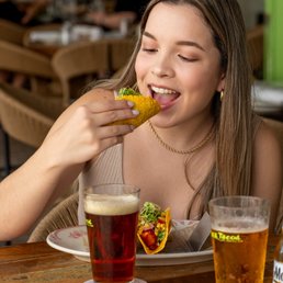 Rocco's Tacos Reviews | Read Customer Service Reviews of roccostacos.com