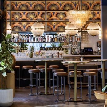 Causwells - Bar area - New American Near Me - Menlo Park, California Causwells - Bar area - New American Near Me - Menlo Park, California