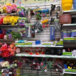Such beautiful stuff here for the garden.