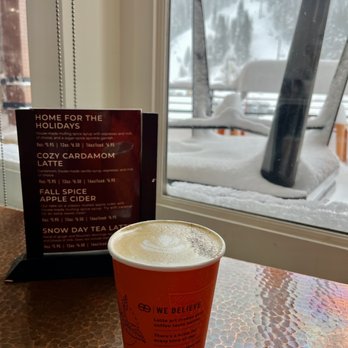 Coffeebar - Olympic Valley - Cozy Cardamom Latte - Coffee & Tea Near Me - Olympic Valley, California