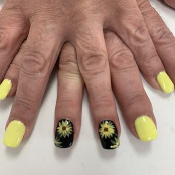 Davi Nails - Nail Salons Near Me - State College, Pennsylvania Davi Nails - Nail Salons Near Me - State College, Pennsylvania