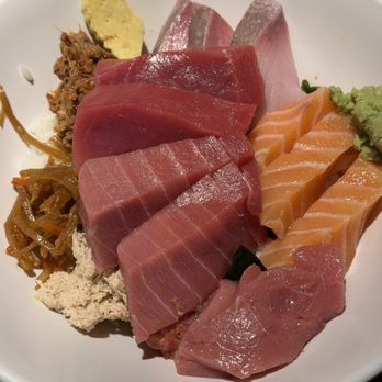 Ootoro Sushi - Sushi Bars Near Me - Irvine, California Ootoro Sushi - Sushi Bars Near Me - Irvine, California