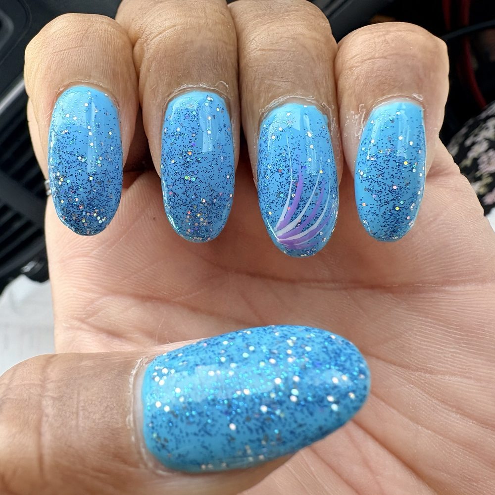 Crystal Nails - Acrylic Nails - Nail Salons Near Me - Framingham, Massachusetts