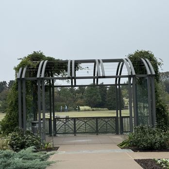 Tulsa Botanic Garden - Such a nice view - Botanical Gardens Near Me - Tulsa, Oklahoma