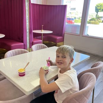 Sweet Escape - Sweet Escape Ice Cream shop. - Ice Cream & Frozen Yogurt Near Me - Orange, California
