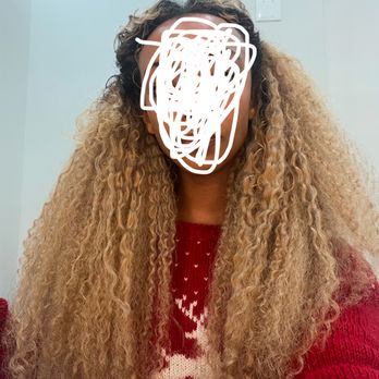 Rëzo Salon - My hair right before I waked out. Completely fried! So Disappointing. - Hair Salons Near Me - New York, New York