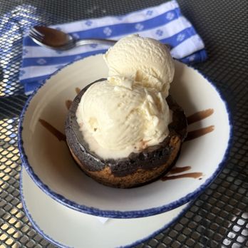 Duke's Seafood - Brookie Dessert - Seafood Near Me - Seattle, Washington Duke's Seafood - Brookie Dessert - Seafood Near Me - Seattle, Washington