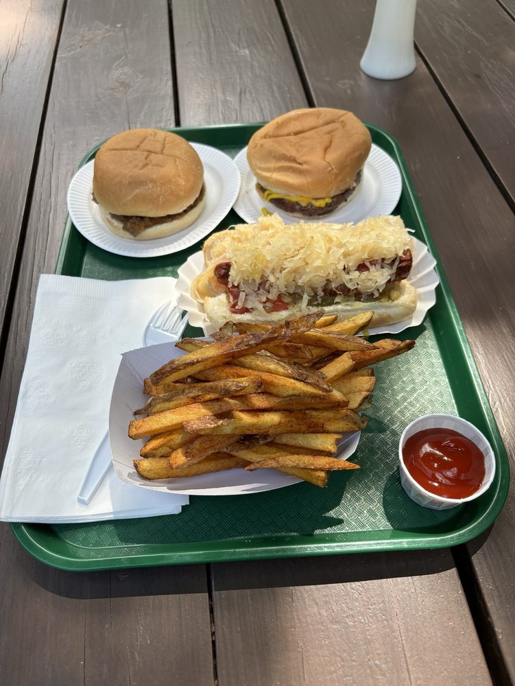 Food from Woods Dog House