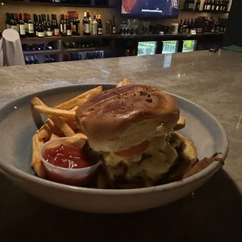 The Post Beer and Wine Garden - Cheeseburger - Wine Bars Near Me - Houston, Texas The Post Beer and Wine Garden - Cheeseburger - Wine Bars Near Me - Houston, Texas