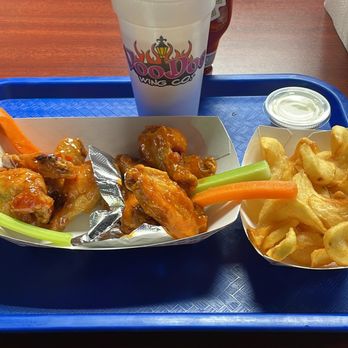 Voodoo Wing - 9 Piece Wing combo (Mango Habanero & Sweet Heat) - Chicken Wings Near Me - Las Vegas, Nevada