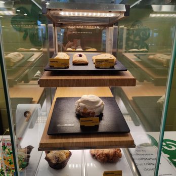 McDonald's - a display of pastries in a glass case - Fast Food Near Me - Happy Valley, Oregon