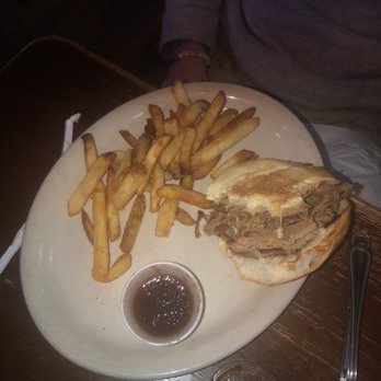 Broadway Brewhouse & Mojo - Mojo Pork Sandwich - Cajun/Creole Near Me - Nashville, Tennessee