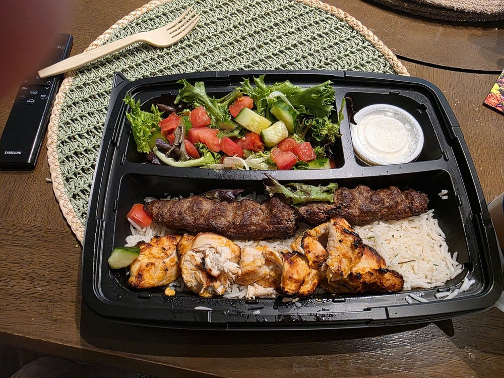 Luna Grill Rancho Cucamonga