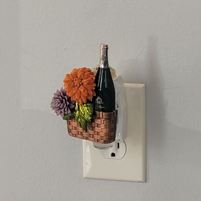 World Brows Studio & Academy