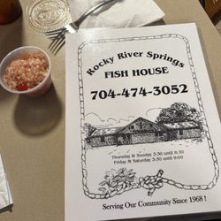 Rocky River Springs Fish House - The slaw is good love the red one.
