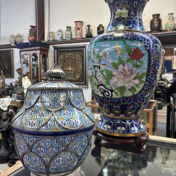 Renninger's Antique Center - Antiques Near Me - Mount Dora, Florida