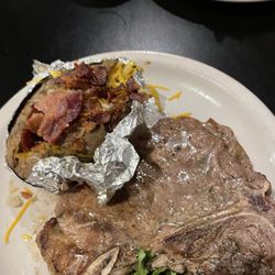 Broadway Bayou - Steak with loaded potato