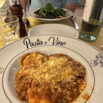 Pasta e Vino - Italian Near Me - Rome, RM Pasta e Vino - Italian Near Me - Rome, RM