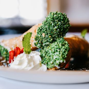 Rosebud - Lemont - Cannoli - Italian Near Me - Lemont, Illinois Rosebud - Lemont - Cannoli - Italian Near Me - Lemont, Illinois