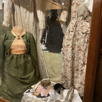 Sooke Region Museum - Clothing, shoes, purses, and gloves. - Museums Near Me - Sooke, British Columbia