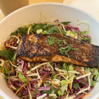 INDAY - Spicy lime cabbage salad with salmon - Indian Near Me - New York, New York
