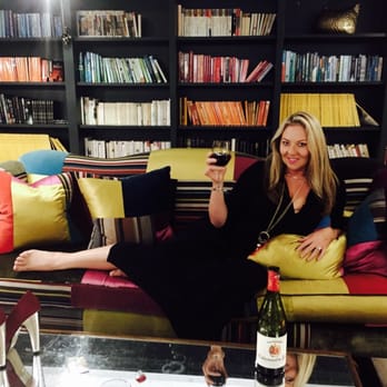 Rudding Park - Chillin' after dinner in the gorgeous designer lobby- what a treat this place is! - Hotels Near Me - Harrogate, NYK Rudding Park - Chillin' after dinner in the gorgeous designer lobby- what a treat this place is! - Hotels Near Me - Harrogate, NYK
