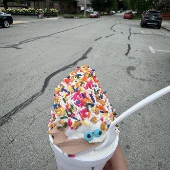 Premo's Ice Cream - Ice Cream & Frozen Yogurt Near Me - Oak Lawn, Illinois