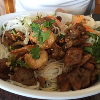 Pho Long Thinh - Pork and shrimp vermicelli: first order came out with clumped noodles - Vietnamese Near Me - San Jose, California Pho Long Thinh - Pork and shrimp vermicelli: first order came out with clumped noodles - Vietnamese Near Me - San Jose, California