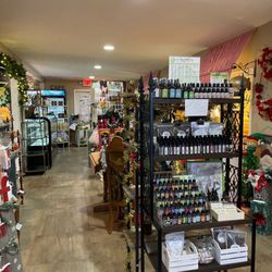 Stonehaus Antiques & Gifts