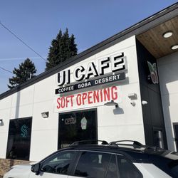 UI Cafe - Outside