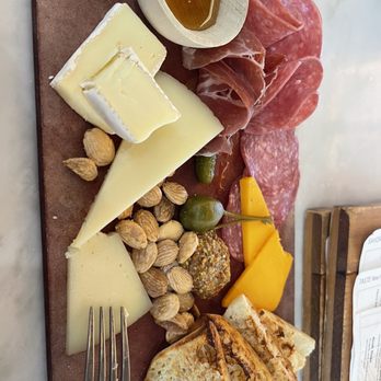 Vino Volo - Butcher's board - Wine Bars Near Me - Sterling, Virginia Vino Volo - Butcher's board - Wine Bars Near Me - Sterling, Virginia